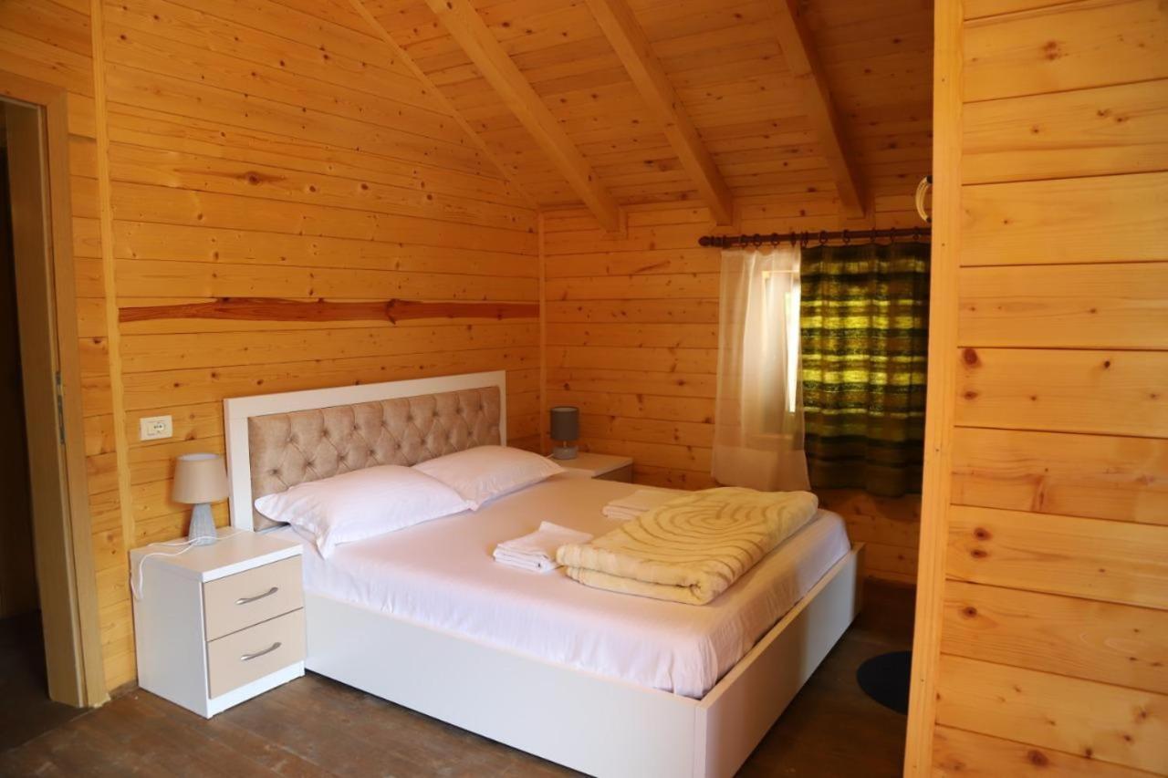 Bujtina Malaj Hotell Valbona Exteriör bild
